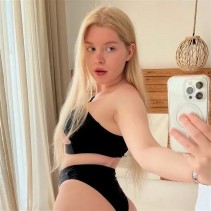 Фото проститутки Вика №2 в городе Омск