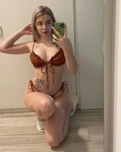 Фото проститутки Алёна №1 в городе Омск